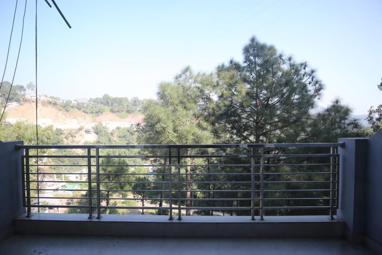 Sky Home Train View Kasauli Εξωτερικό φωτογραφία