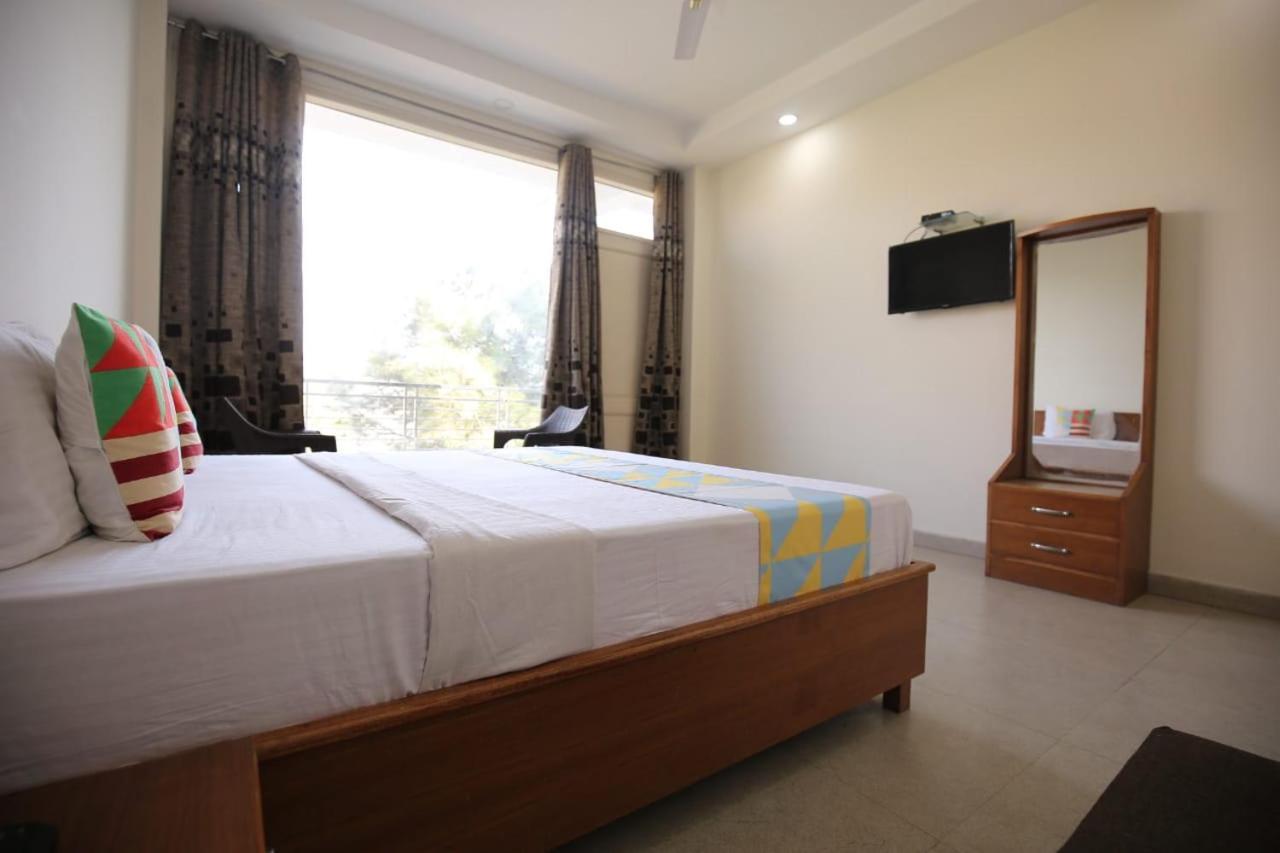 Sky Home Train View Kasauli Εξωτερικό φωτογραφία